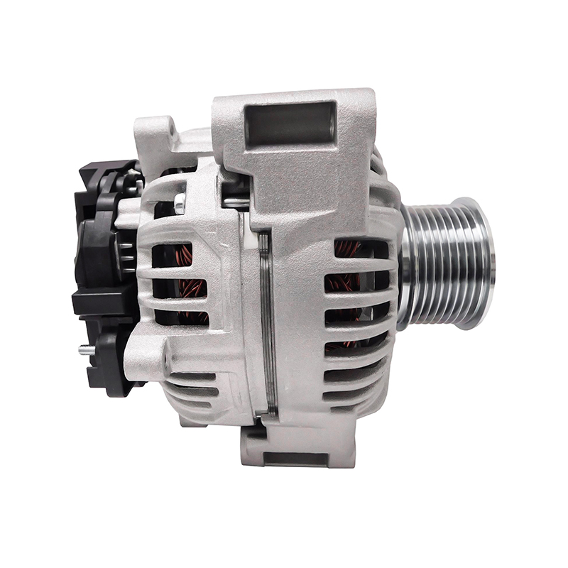 11909N,RE538241,RE558676,SE502563,24V,100A,8PK,62mm autoalternátor Bosch pre JOHN DEERE 470G LC,670G,670GP,672G,672GP,724K,74K4K