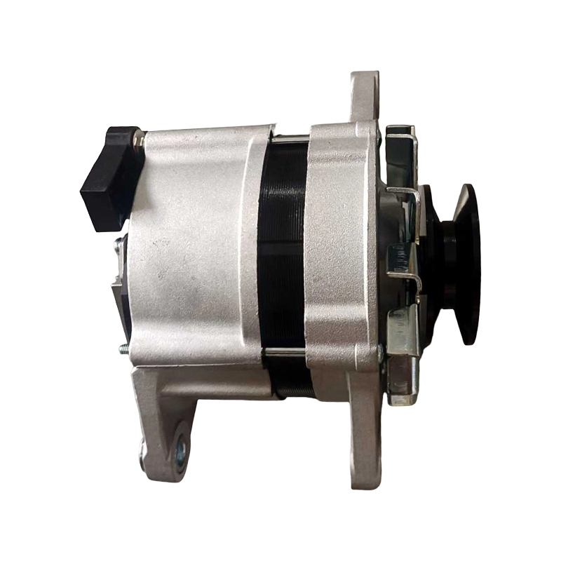 Alternátor Hyundai 24V 45A pre rýpadlá DAEWOO DX75/80/88