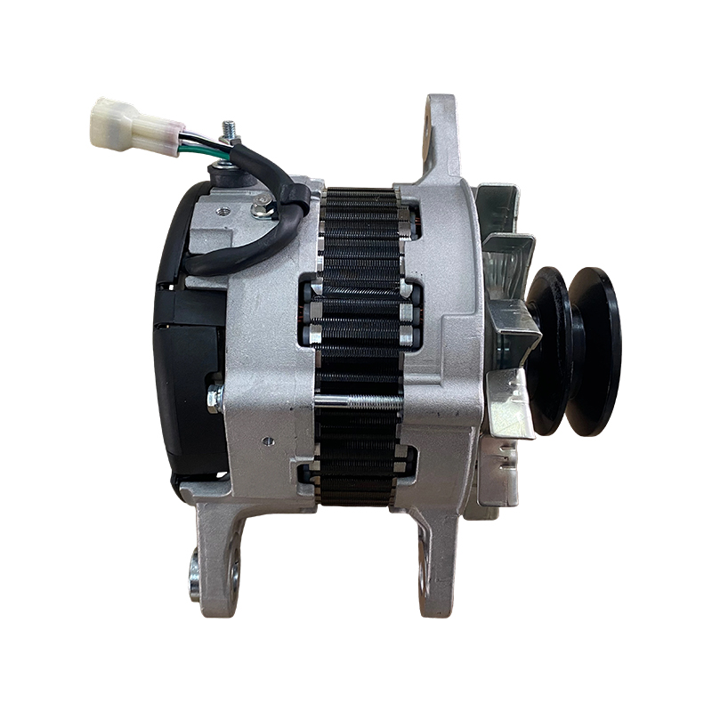 SAWAFUJI 24V 60A alternátor pre motor Kobelco SK200-8/SK250-8/SK350-8 & HINO 500/700 J07C/J08C – 2B82mm