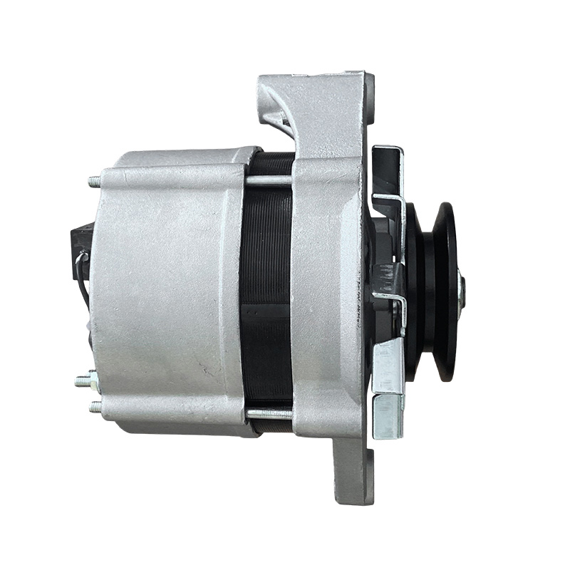 0120188290,0120488205，CA1197IR,12161N，A186125 Automobilový alternátor Bosch pre CASE Series1155 E,1845 C,760,560,12V 65A A80,CATERPILLAR282 T50